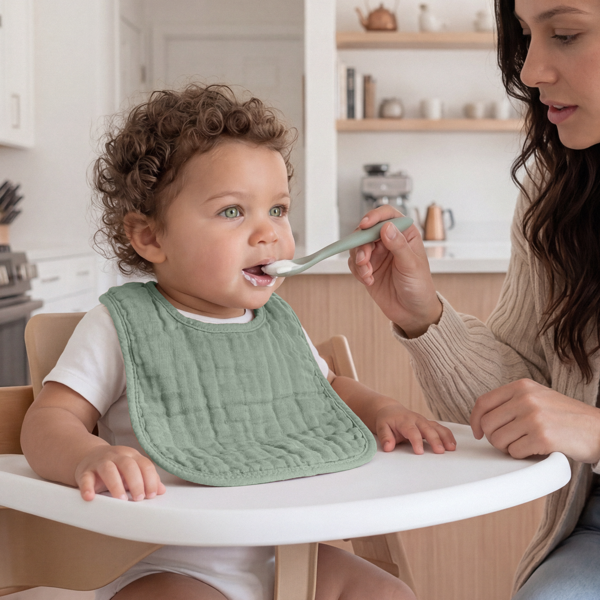 Muslin Bibs in Fern