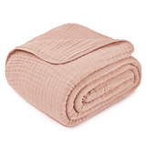 Couverture en mousseline pour adulte de Comfy Cubs en blush